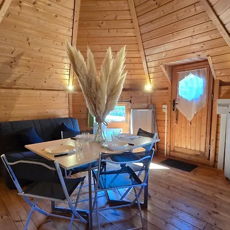 Camping Les Mancellieres Avrillé