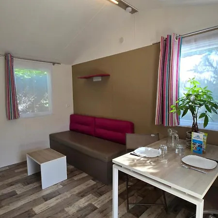 Parque de Campismo Les Mancellieres 4*